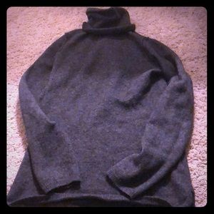 Gap turtleneck sweater